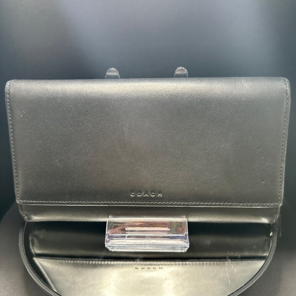 Coach Lambskin Leather Zip Long Wallet with Snap - EUC
